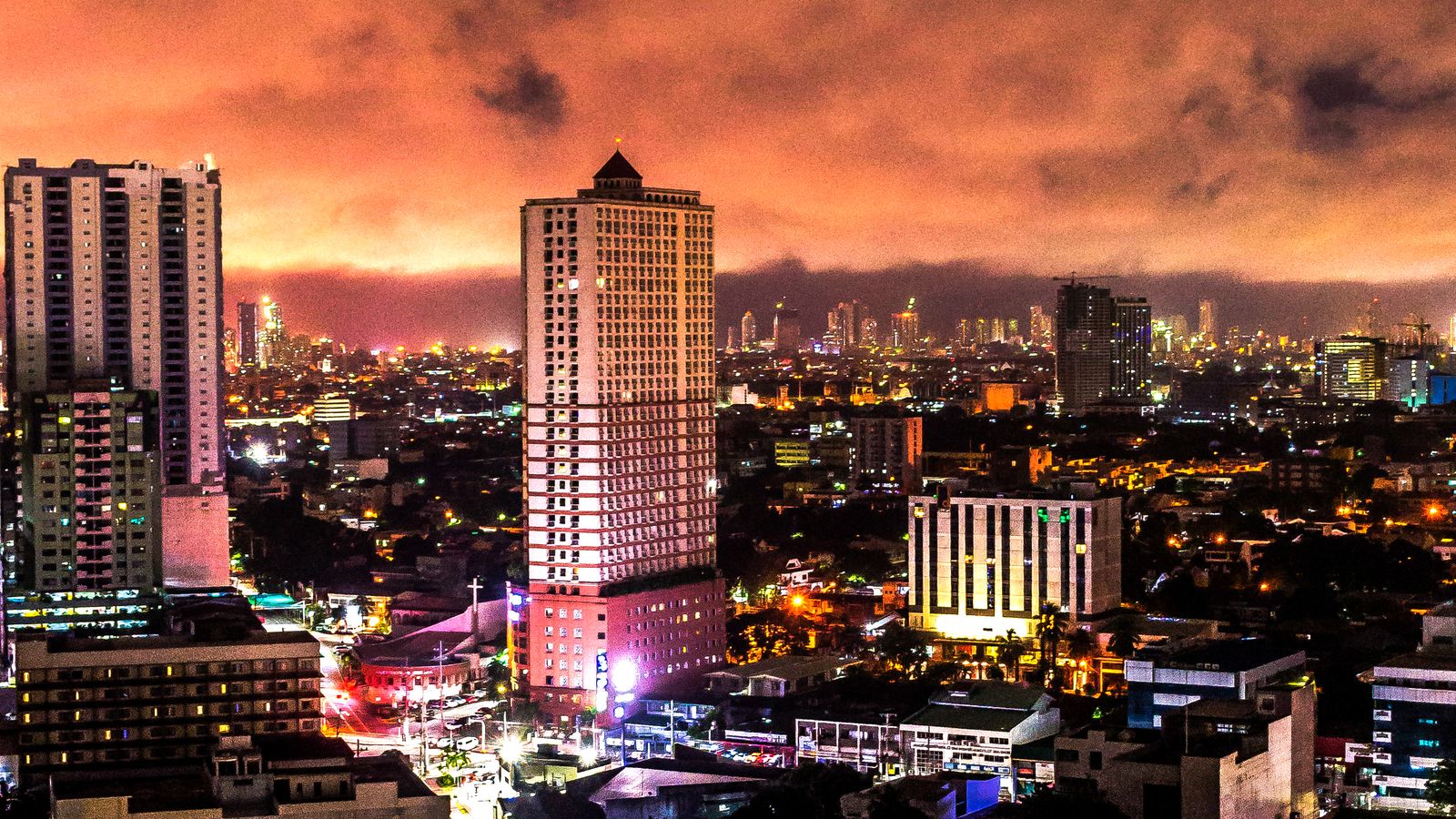 Coastal city in the Philippines